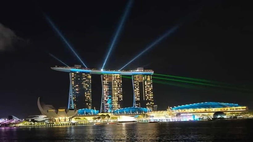 Singapore: Private Nighttime Sightseeing with River Cruise - Singapore River cruise: the easiest way to “get” Clarke Quay