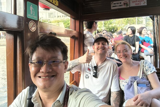 Singapore River Cruise with Spectra & Garden Rhapsody Light Show - Merlion Park at Golden Hour: Fast, Iconic, and Useful