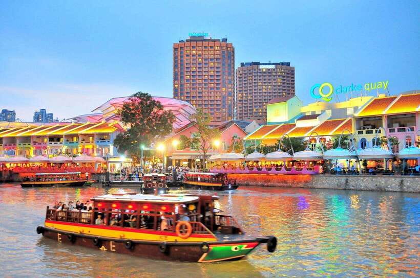 Singapore Twilights with River Cruise & Light Shows - Gardens by the Bay Garden Rhapsody: Supertrees in Color and Sound
