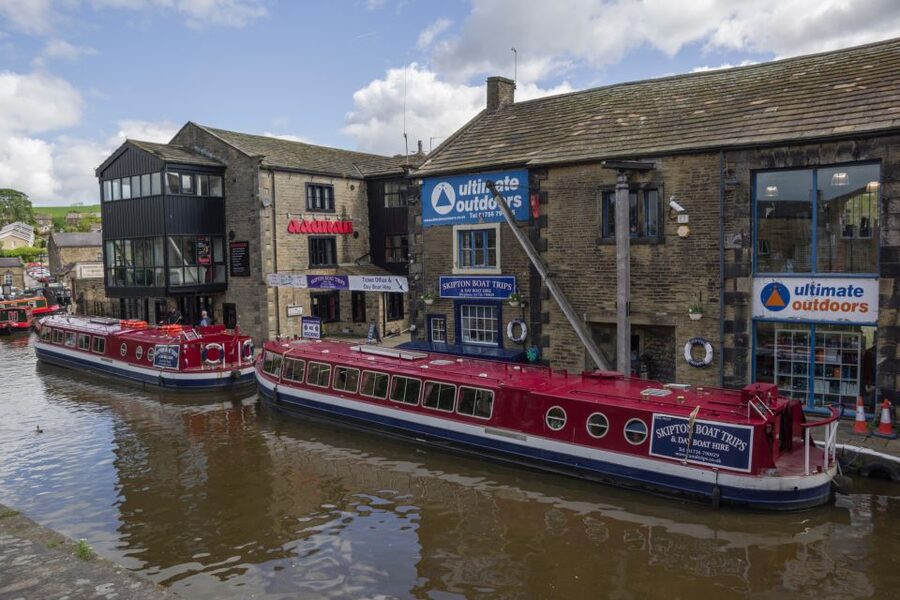 Skipton: 1-Hour Canal Cruise - Skipton’s 1-hour canal cruise: a great “no-stress” plan