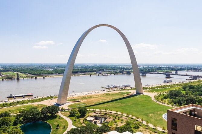 St Louis Premium Driving Tour With St Louis Arch & River Cruise - Key Points You’ll Care About