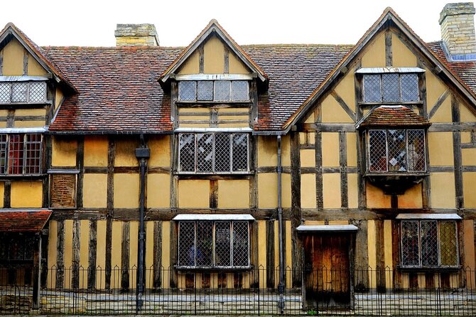 Stratford-upon-Avon: River Cruise and City Audio Tour - Who this Stratford River Cruise + Audio Tour is best for