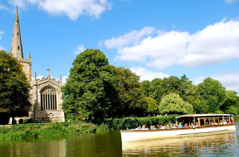 Stratford-upon-Avon: River Cruise & City Audio Tour - Why the River Avon is the easiest way to clock Stratford’s landmarks