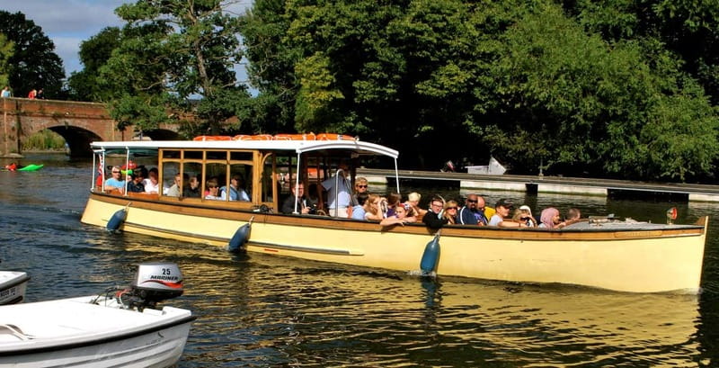 Stratford-upon-Avon: River Cruise & City Audio Tour - Inside the 30-minute Edwardian cruise: what you’ll see from the water
