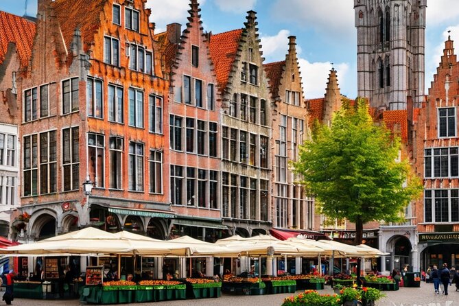 Stress-Free Bruges for Cruise Passengers with opt. Canal Cruise - Princely Beguinage Ten Wijngaarde: Quiet Streets With a Big Social Story