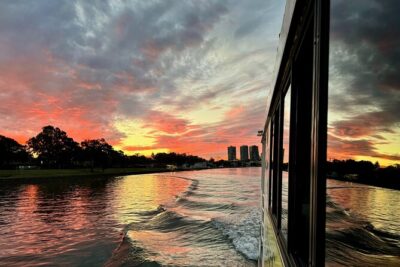 Surfers Paradise: Sightseeing Sunset River Cruise - Where You Cruise: Canals, Broadwater Views, and Famous Landmarks