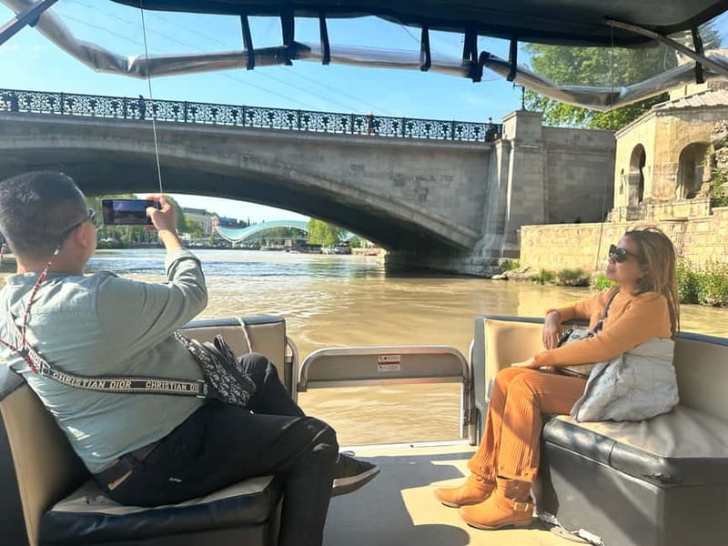 Tbilisi: River Sightseeing Boat Ride with Welcome Drink - The Main Sightseeing Loop: Old Town Views You’ll Actually Recognize