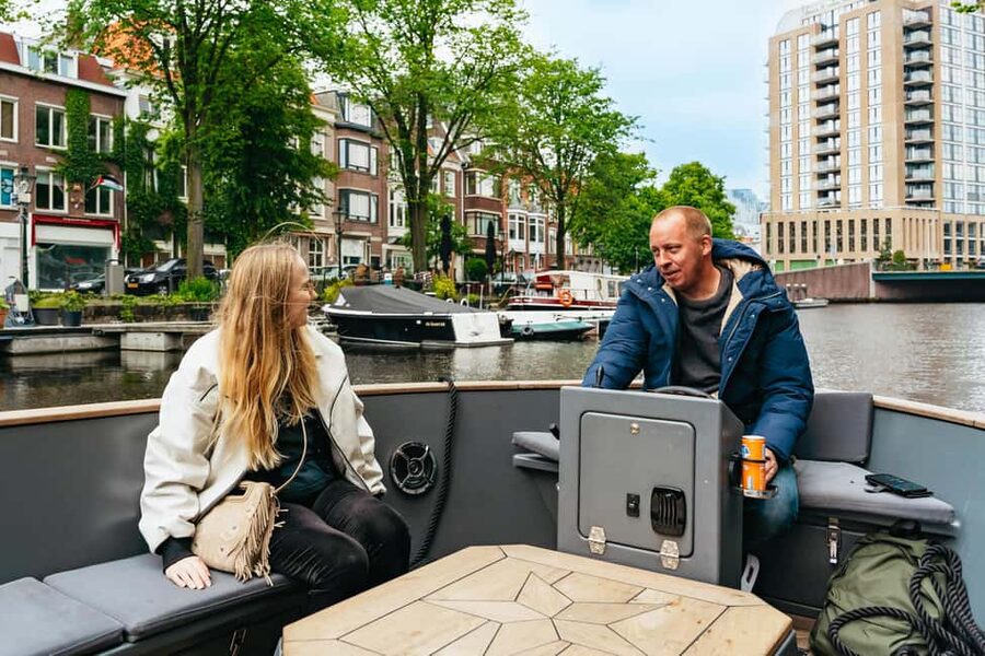 The Hague: Canal Cruise - Price and Value: Is $17 Worth It?