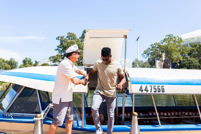 Torrens River Cruise in Adelaide - The Torrens River is Adelaide’s main thread, not a side attraction