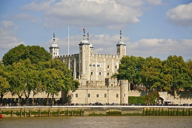 Tower of London Tickets with Thames River Cruise Ride - Should You Book This Tower of London + Thames Cruise?