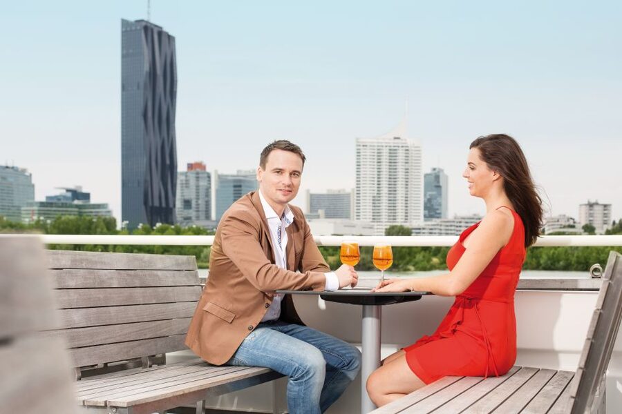 Vienna: 3.5-Hour Grand Danube River Cruise - Onboard comfort and service: clean ships, warm indoors, and easy boarding