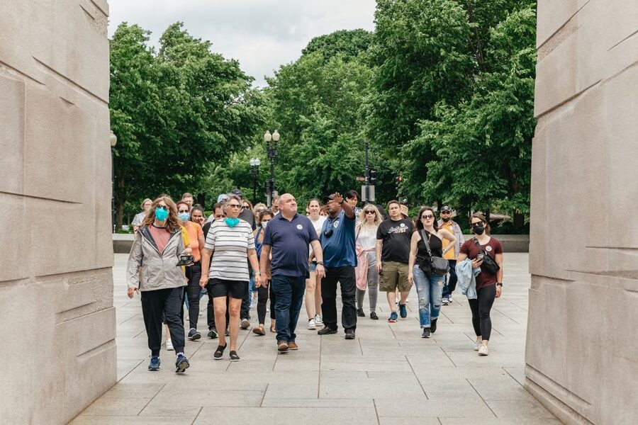 Washington, DC: Full-Day Tour with a Scenic River Cruise - Capitol and White House time: quick photo stops with real context