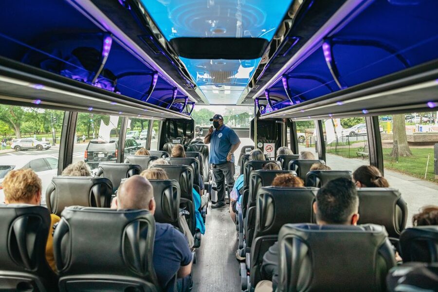 Washington, DC: Full-Day Tour with a Scenic River Cruise - Memorial Row: WWII, Iwo Jima, Vietnam, MLK, and Lincoln in one sweep