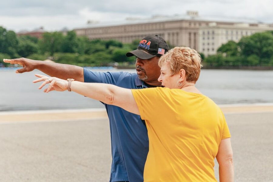 Washington, DC: Full-Day Tour with a Scenic River Cruise - Your ride: luxury bus comfort plus convertible-style views