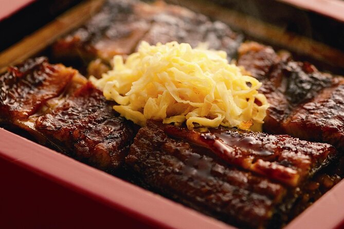 Yanagawa Canal Cruise and Grilled steamed Eel Lunch Private Tour - Meeting point reality check: Tenjin Mitsukoshi area needs a little patience