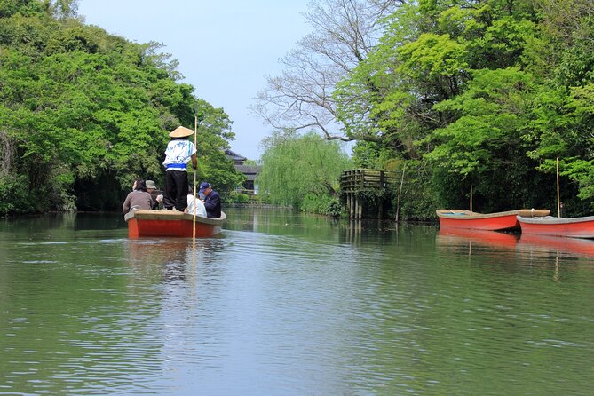 Yanagawa Canal Cruise and Grilled steamed Eel Lunch Private Tour - Tenjin to Yanagawa by train: an easy start with local context