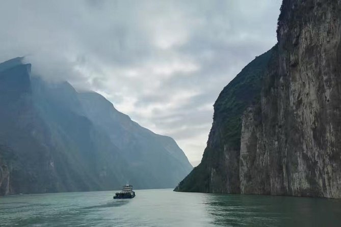 Yangtze River Cruise from Yichang to Chongqing Upstream in 5 Days 4 Nights - Key things that make this cruise worth considering