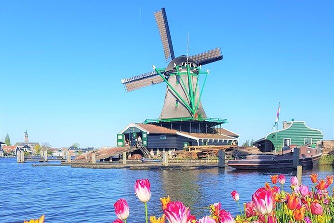 Zaanse Schans Giethoorn Private Tour from Amsterdam Canal Cruise - Giethoorn’s Car-Free Canals: Covered Boat Ride and Free Time for Lunch